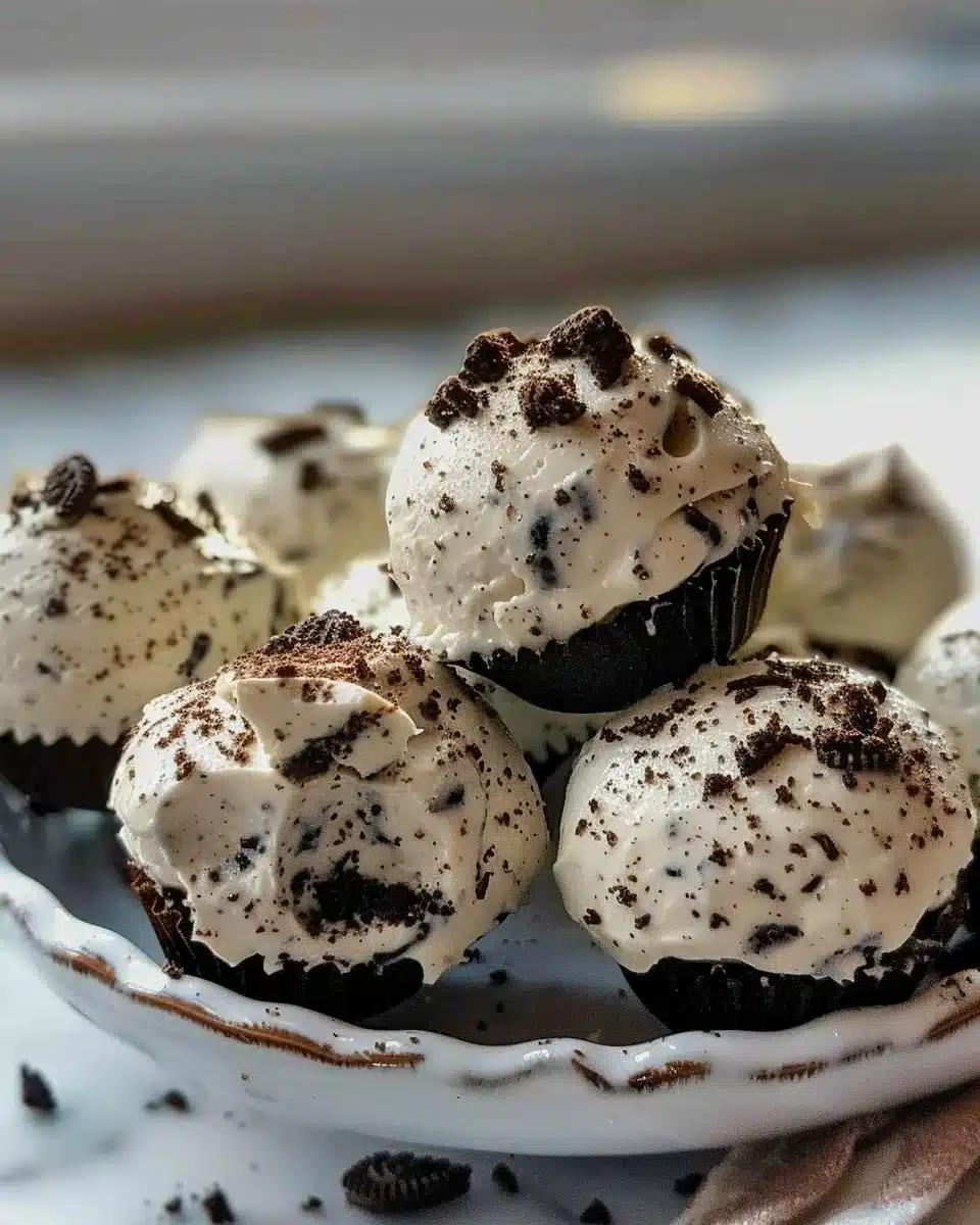 Healthy No-Bake Oreo Cheesecake Bites Recipe